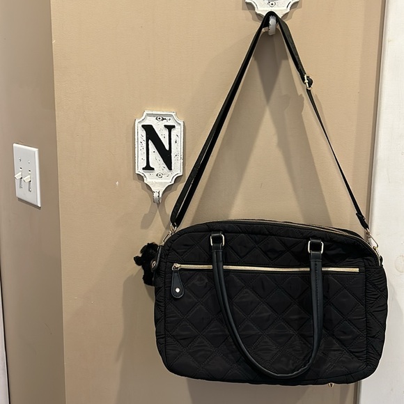 Marc New York, Andrew Marc satchel with lots of zippered sections! - Picture 3 of 9